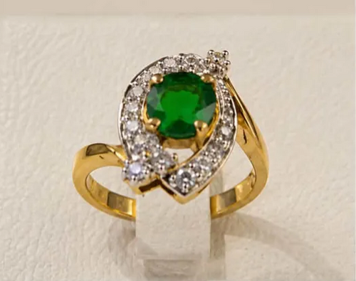 Esmer ring front
