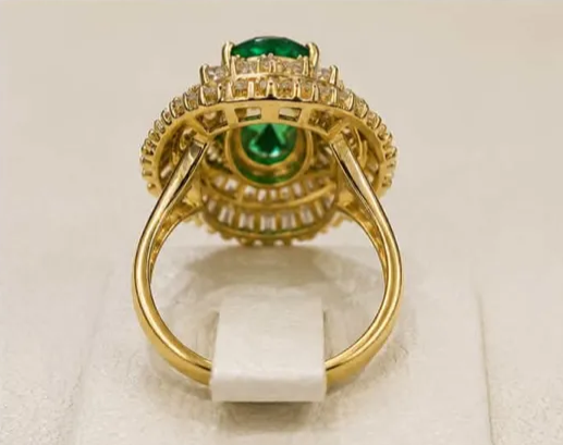 Evergreen ring — back